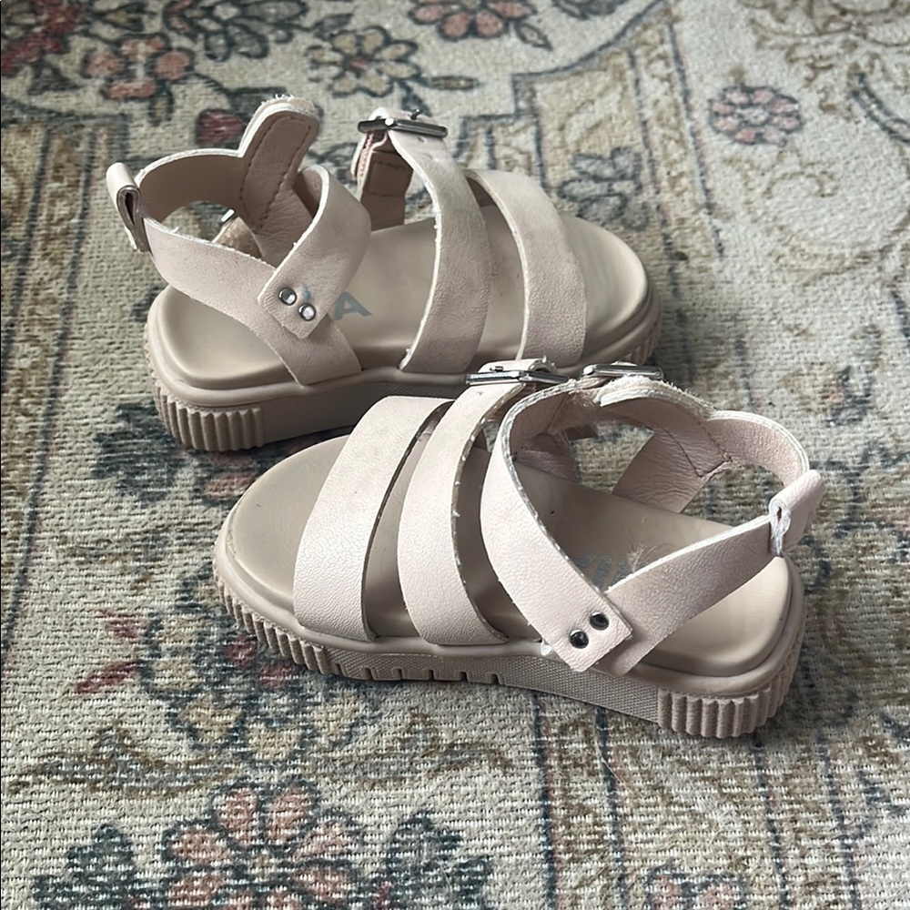 Toddler Beige MIA Sandals